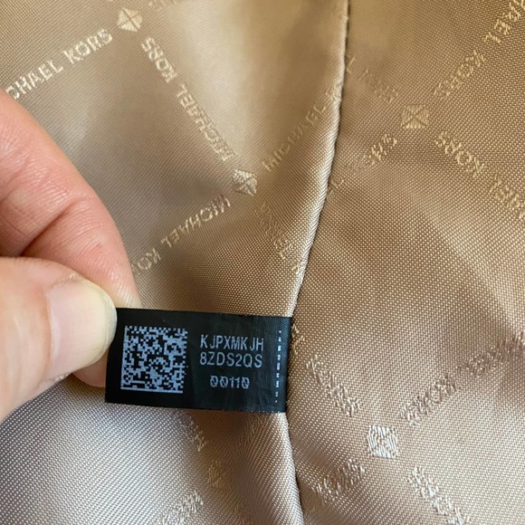 MK Michael Kors Jet Set Initial Monogram Handbag Bag Purse Travel Tote - Picture 12 of 14